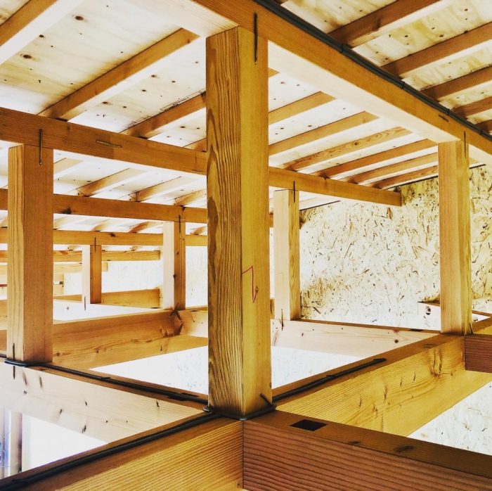 00042057-BFAA-4508-A33D-0051C90C3D6D