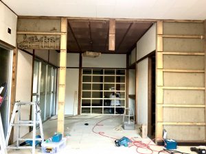 0B769320-4A1E-404A-9F58-05B74F8D9BCB