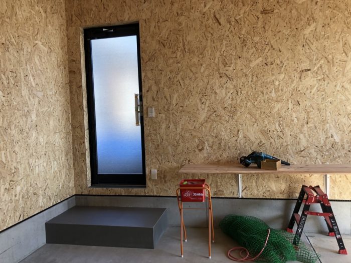 0B7B00D4-B7CD-45C6-9941-BFEAF00EF056