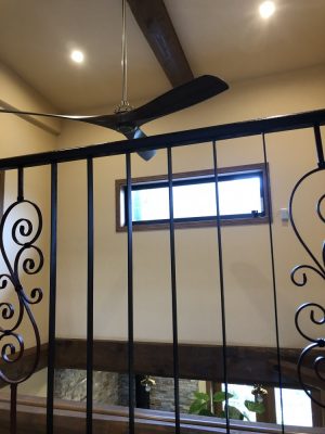 77152326-0106-41D9-8DAD-E2D5D4E83727