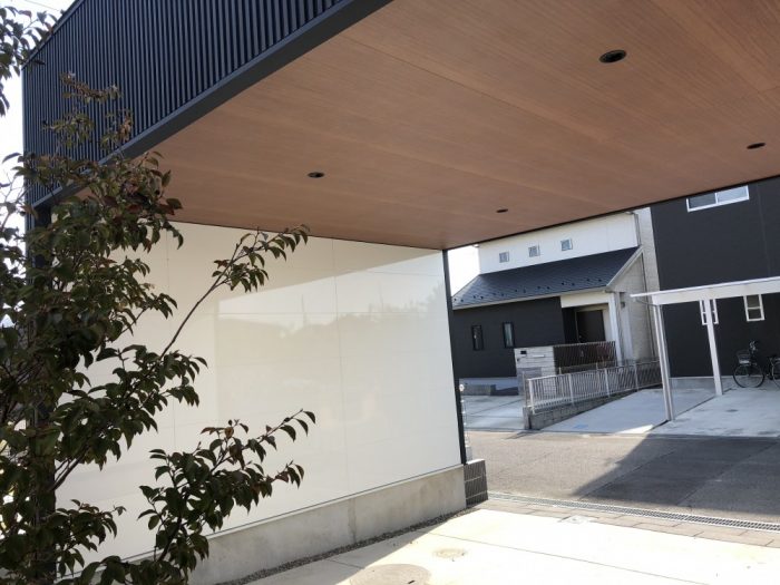 817D68DA-1336-491A-9BD7-EC5A966A6900