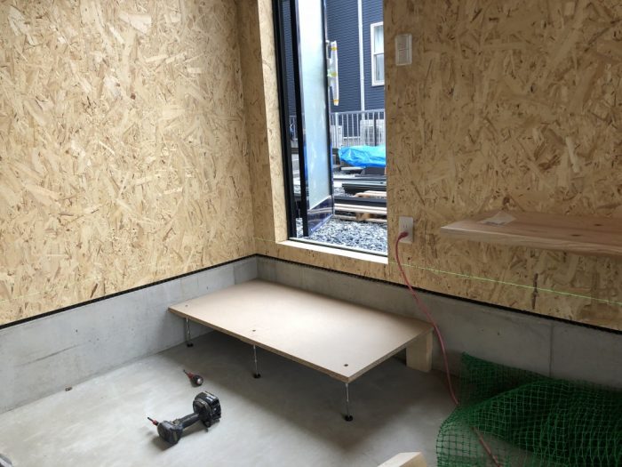 9E813135-72E3-4751-812A-900F92B4EC14