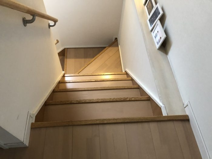 A6017D7D-C0E0-4D8F-A069-4A584AD1B86C