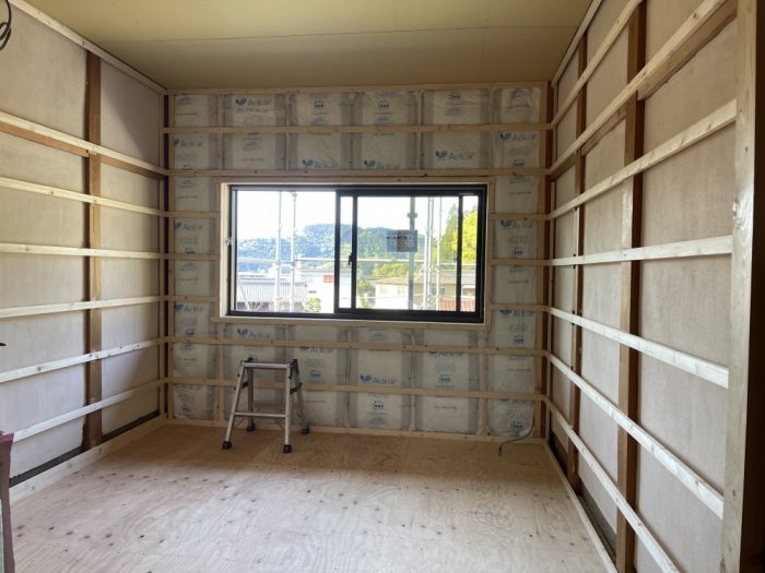 560A40B8-B040-40BA-899C-8E0FF6067963