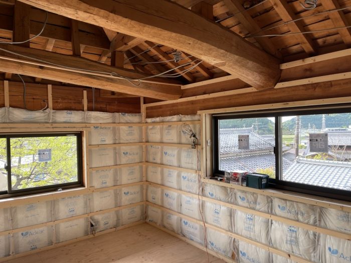 F2FE164D-16CE-417E-A73A-738DB811EC66