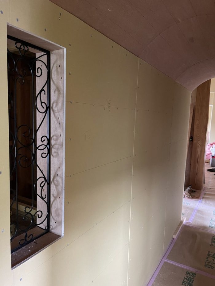 01210C36-C315-4383-87B3-F8731105C2A2