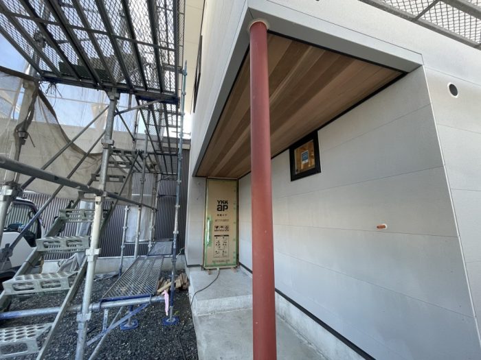 09237CE6-4D07-463C-9CC5-5BD1BB8B345B