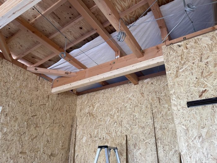 13CDEF1B-09DD-47C2-A857-E715CE2742B6