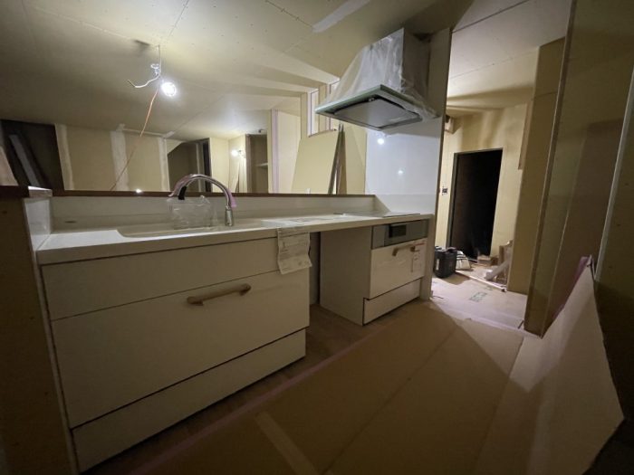 49269695-E2DF-488A-B976-2D386BD54B6C