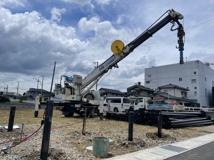 87AE78DE-6EEB-4570-9B40-C24E911D2532