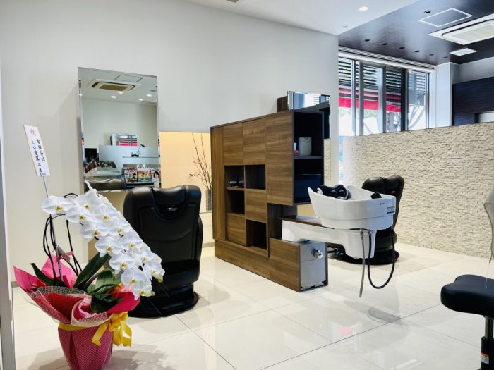 9F8BF29B-A688-4BAE-AB48-047DE329FC2F