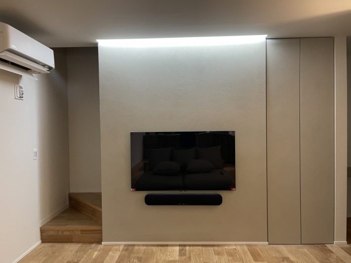 C80B9239-6C7F-4AA2-B395-F8ADE60952D6