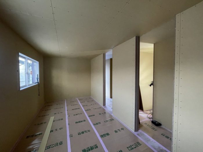 6B4B1609-06CC-4665-9C82-E06DC1A8D79E