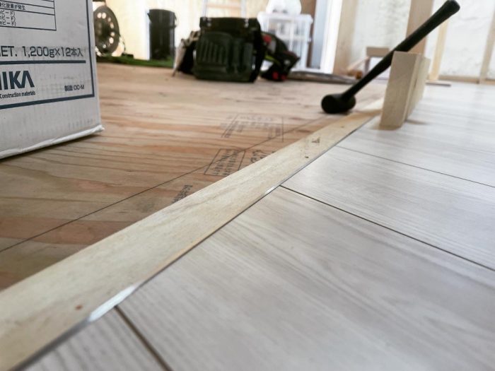 D04D4606-E68A-4BCD-AB14-A129C14FDFDB