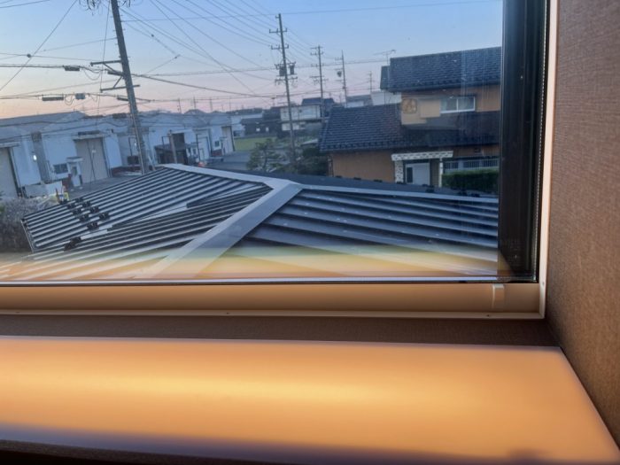 B81F677B-406E-4A23-B00E-3872264F143B